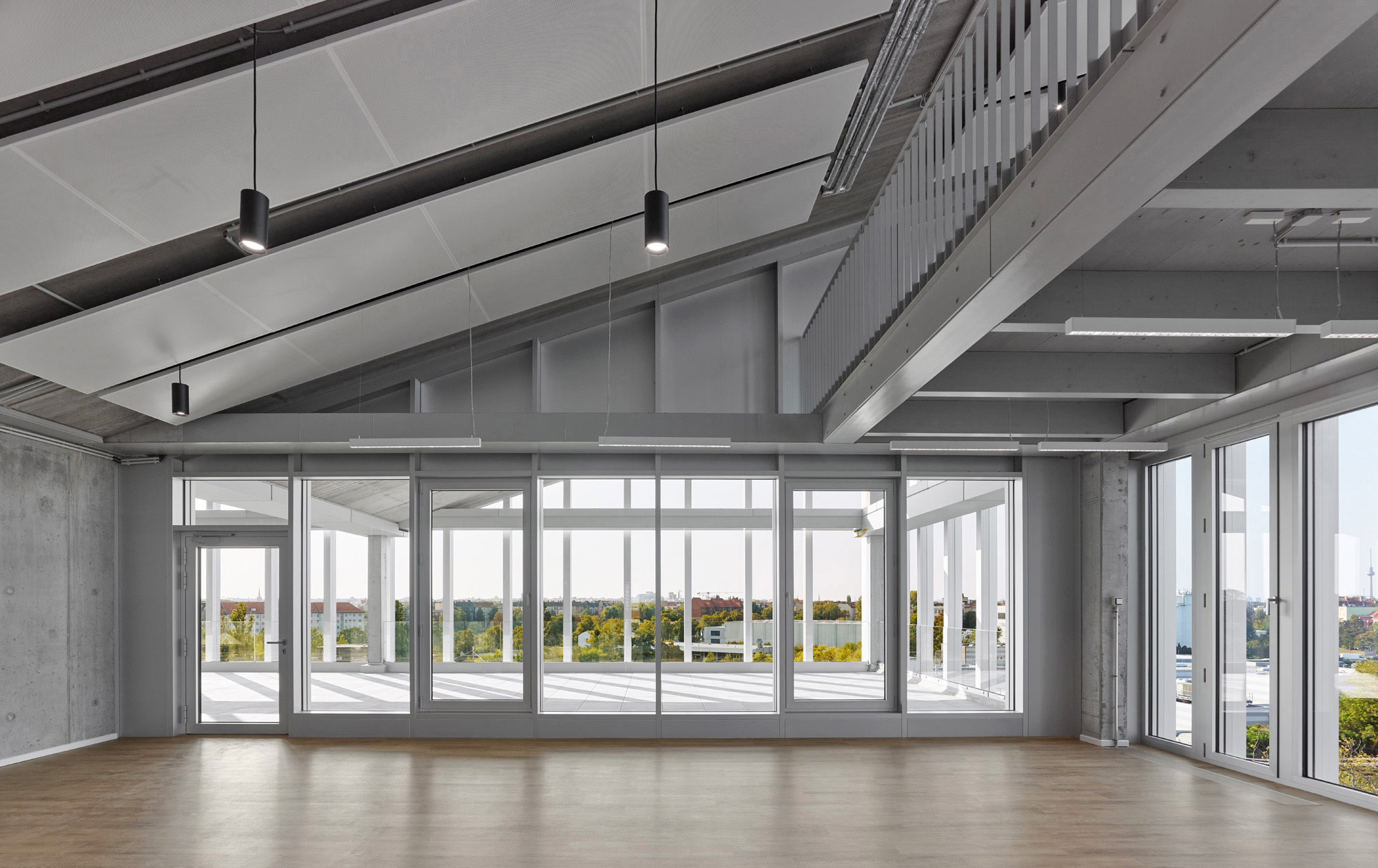 Büro- und Gewerbecampus in Berlin-Neukölln - SHED - Innenraum Warehouse