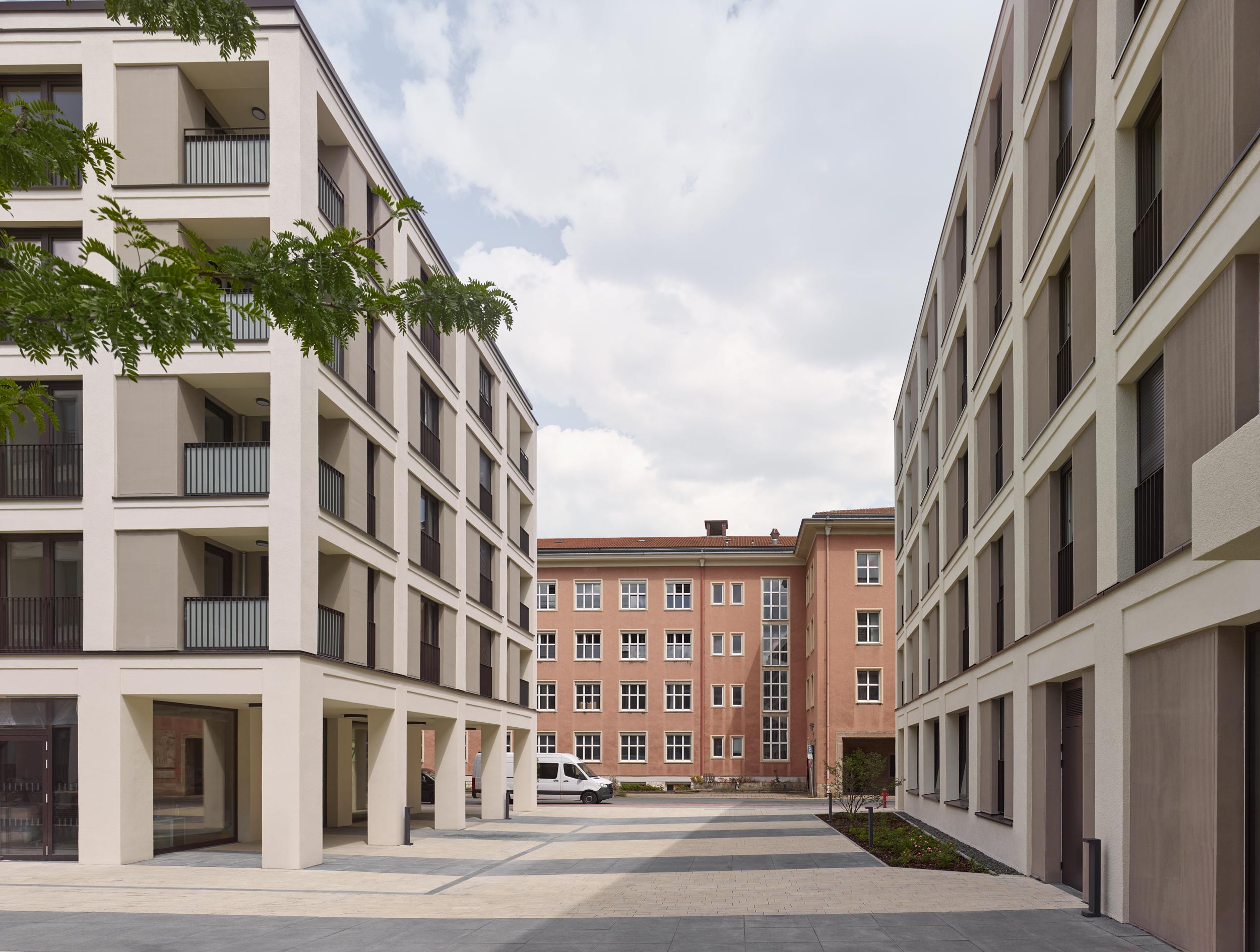 Wohn­quar­tier Sieboldstrasse in Erlangen - Innenhof - Foto: Stefan Müller